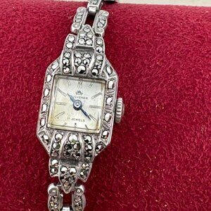 Fabulous vintage 1930s Bucherer ladies wristwatch, Swiss-made in 0.800 Silver